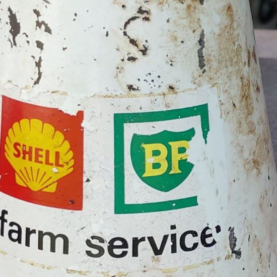 Oil can BP Shell | Hyde & Falcon